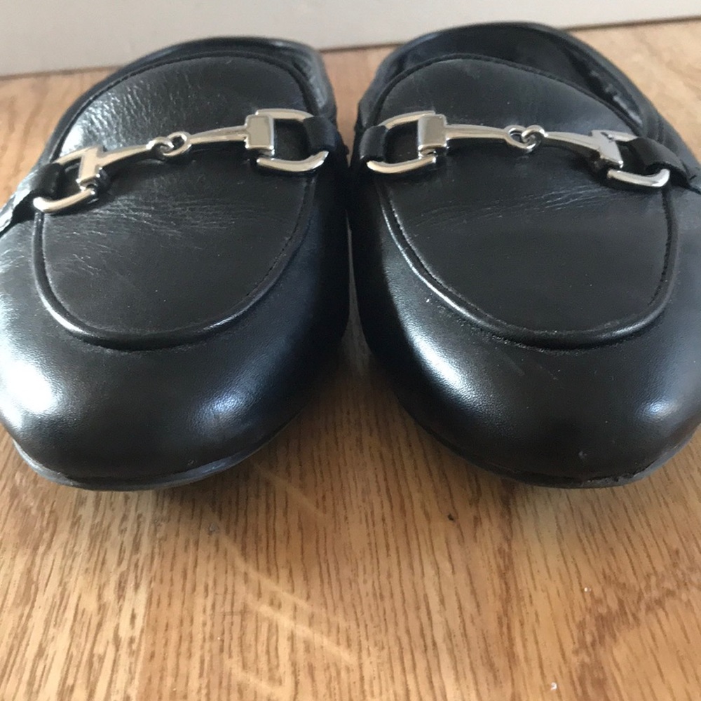 Vionic slip on flats
